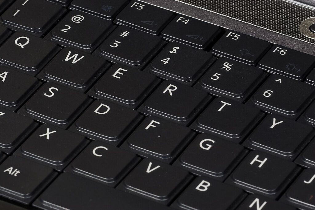 How to Detect Insider Threats