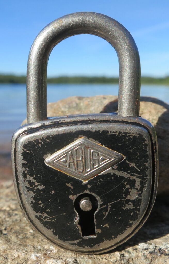 Understanding Security Logs